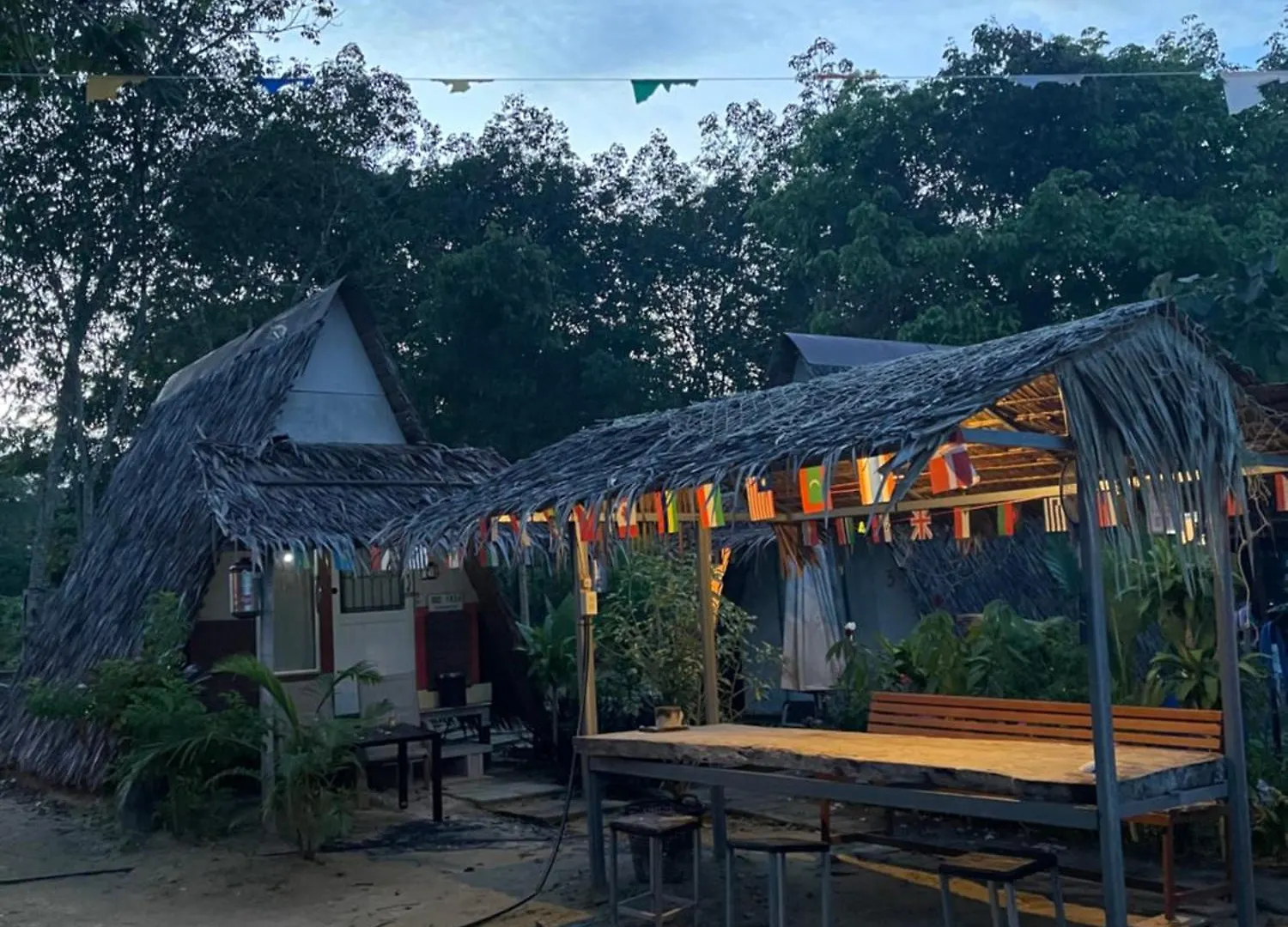 Hotel Phuketairportcamping Ban Bo Sai Klang Campingplatz
